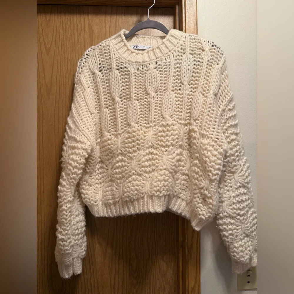 Zara Cream Cable Knit Turtleneck Sweater - Picture 3 of 5